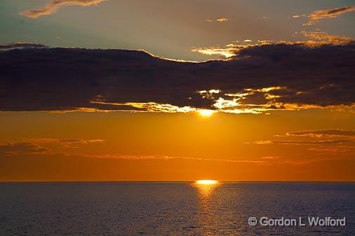 Sunset Cloud_01414.jpg - Photographed on the north shore of Lake Superior in Ontario, Canada.